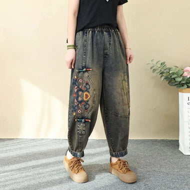 Women Artistic Retro Embroidered Denim Jeans 2026 New Spring Autumn Loose High Waist Elastic Casual Trousers Stylish