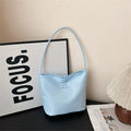 Hot Sale Women's High Capacity Handbag Underarm Handbag Shoulder Bag Waterproof Embroidered Letters Underarm Bag Tote Bags