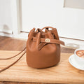 Fashion PU Leather Simple Bucket Bag Versatile Mini Shoulder Bag Solid Color Large Capacity Crossbody Bag Commuting Tote Bag