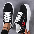 New embroidered women's casual shoes for spring and autumn, fashionable and trendy flat sports shoes and board shoes