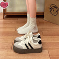 Women's New Autumn Fashion Versatile White Shoes Thick-soled Retro Casual Sports Shoes Students Soft-soled Comfortable Sneakers