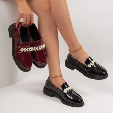 Women's Sneakers 2026 New Elegant Pearl Soft Sole Loafers Fashion Trendy Round Toe Low Top Lightweight Women Shoe Tenis De Mujer