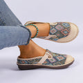 Women Bohemian Canvas Mule Sandals Ethnic Geometric Print Ultra‑Light Non‑Slip PU Sole Closed Toe Flat Slip‑On Casual Shoes