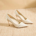 2024 New French Pointed Shallow Mouth Fine Heel Bridal Pumps Wedding Shoes for Women with a Princess Style Pearl High Heels