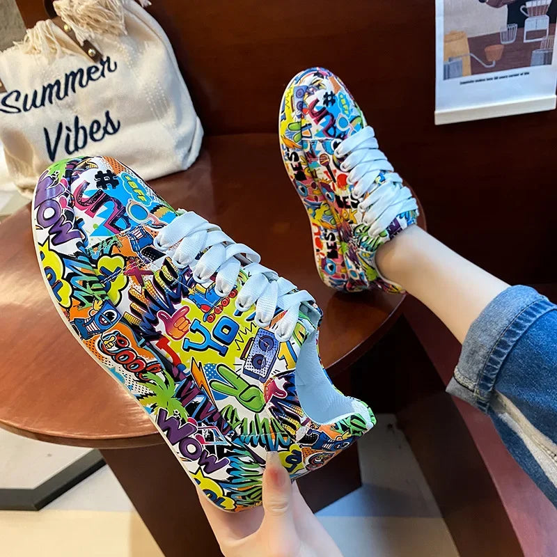 Women's Casual Sneakers Painted Graffiti Lace Up Sports Shoes for Women Flat Pu Leather Ladies Running Shoes 2024 Fashion New
