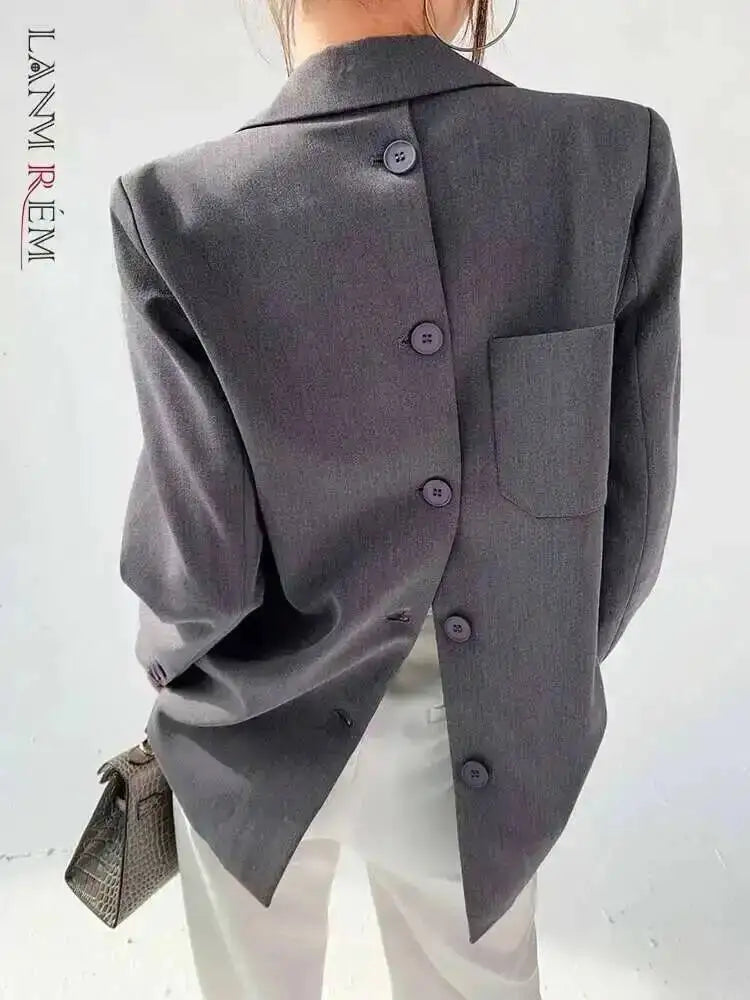 LANMREM] Tide Designer Back Button Blazer For Women Gray Notched Long Sleeve Fashion Female Coat 2025 Spring New Clothing