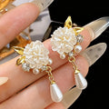 2026 New White Acrylic Flower Dangle Earrings for Women White Pearl Water Drop Pendants Hanging Earrings Bohemian Ear Jewelry