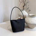 Hot Sale Women's High Capacity Handbag Underarm Handbag Shoulder Bag Waterproof Embroidered Letters Underarm Bag Tote Bags