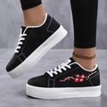 New embroidered women's casual shoes for spring and autumn, fashionable and trendy flat sports shoes and board shoes