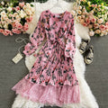 Retro Floral V-neck Waist Cinching Slimming Lace Patchwork Pleated Dress with Fashionable Stylish Colors Large Swing Long Skirt
