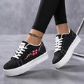 New embroidered women's casual shoes for spring and autumn, fashionable and trendy flat sports shoes and board shoes