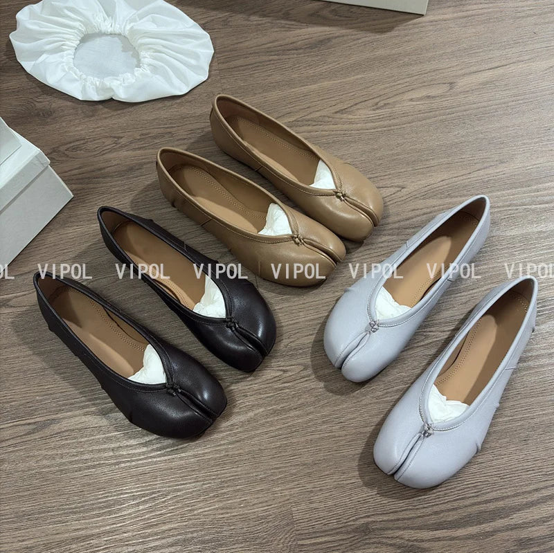 Women's Fashion Casual Pleated Soft Leather Split-Toe Pig Trotters Ballet Flat Loafers Shoes Plus Size Ladies Walking Shoes