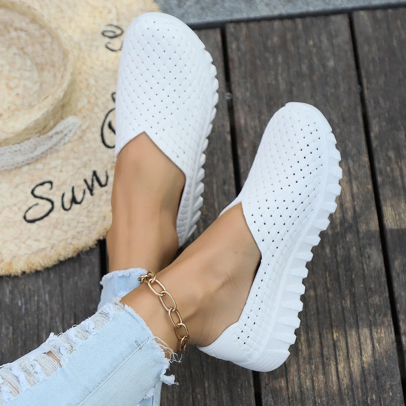 Large Size Hollow Breathable Solid Color Round Head Soft Single Shoes Summer New Fashion Comfortable Light Casual Women's Shoes