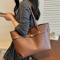 Urban Minimalist Style Large Capacity Women's Tote Bag Underarm Shoulder Commuter Handbag Fashionable Travel Underarm Bag