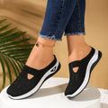 Women Slip‑on Breathable Casual Shoes Lightweight Comfort Walking Sneakers for Beach Garden Shopping Travel Mother Gift