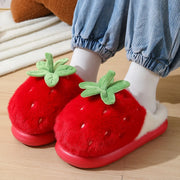 Fluffy Furry Fur Strawberry Slippers Women 2026 Winter Chunky Platform Thicken Warm Home Slides Non Slip Thick Sole Cotton Shoes