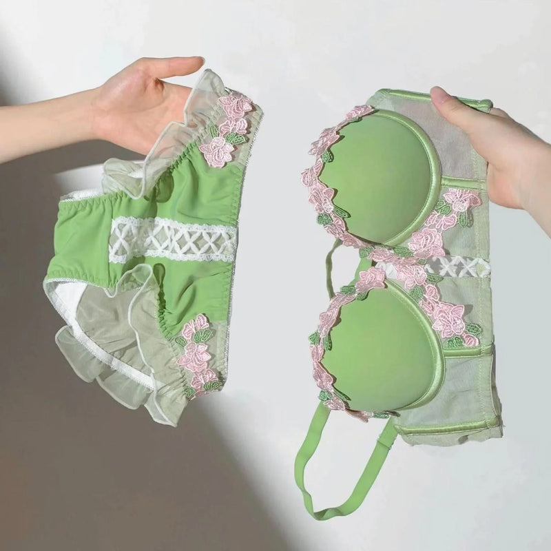 Lingerie Sexy Thin Lingerie Lace Embroidery fFower Underwear Bra Underwear Set French Sweet Girlish Bra And Panty