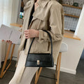 Fashion Retro Women's Shoulder Bag Simple Solid Colour Handbag Vintage Underarm Bag PU Material Flap Bag