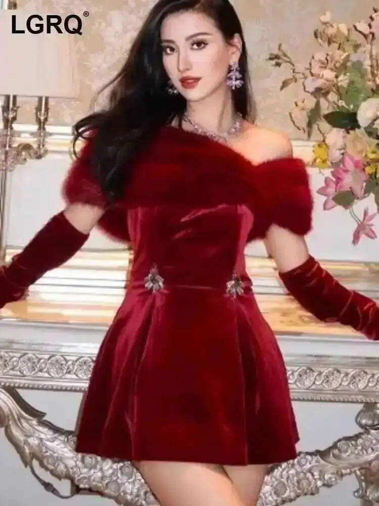 Party dress LGRQ 2026 new autumn and winter fashion women clothes slash color off the shouder red fur slim dress party vestido WQ1005803L