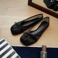 Fashion Split toe Satin Silk Bowknot Women Ballet Flats Spring Summer Pleated Designer Tabi Loafers Casual Girls Dance Shoes