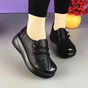 Thick Soled Round Toe Single Shoes for Autumn 2023 Casual and Anti Slip Women's Shoes with A Design Feel of Vulcanized Shoes