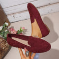 Women's V-Cut Suede Loafers, Round-Toe Pu Flat Slip-On Shoes, Retro Versatile Casual Women's Shoes for Commuting