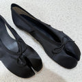 Fashion Split toe Satin Silk Bowknot Women Ballet Flats Spring Summer Pleated Designer Tabi Loafers Casual Girls Dance Shoes