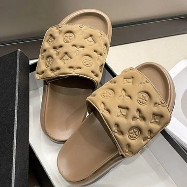 Summer New Luxury Designer Women's Thick Sole Slippers Outdoor Fashion Beach Sandals Embossed Printing Home Women's Shoes