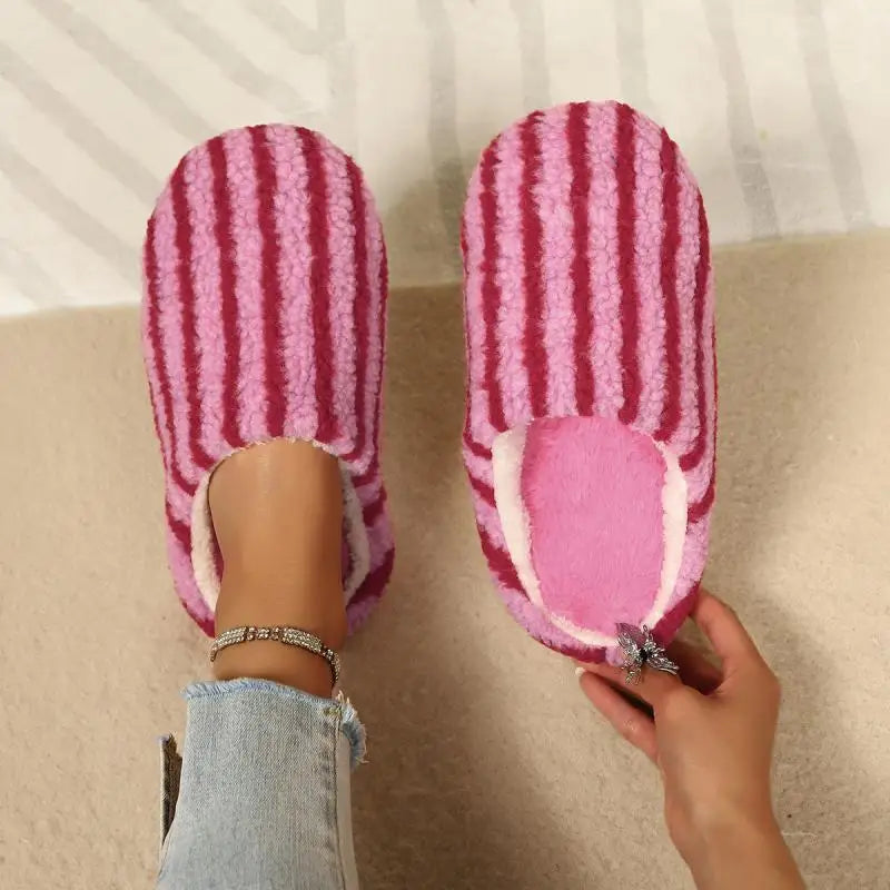 2026 Winter Stripe Design Cotton Slippers for Women Soft Sole Short Plush Home Slippers Women Non Slip Closed Toe Slides Shoes