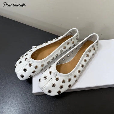 Fashion Rivet Hollow out Split toe Women Ballet Flats Spring Summer Comfortable Soft Sole Lazy Walking Loafers Casual Tabi Shoes
