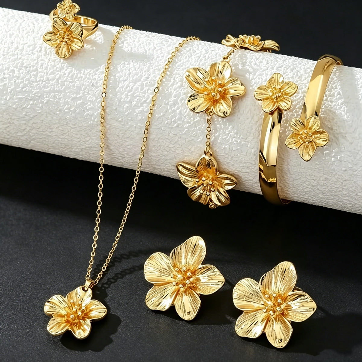 6-Piece Combination Set, Five-Petal Flower-Shaped Women's Jewelry Collection, Includes Necklaces, Bracelets, Bangles, Earrings, and Adjustable Open Rings, Suitable for Fashion Parties or as Birthday Gifts